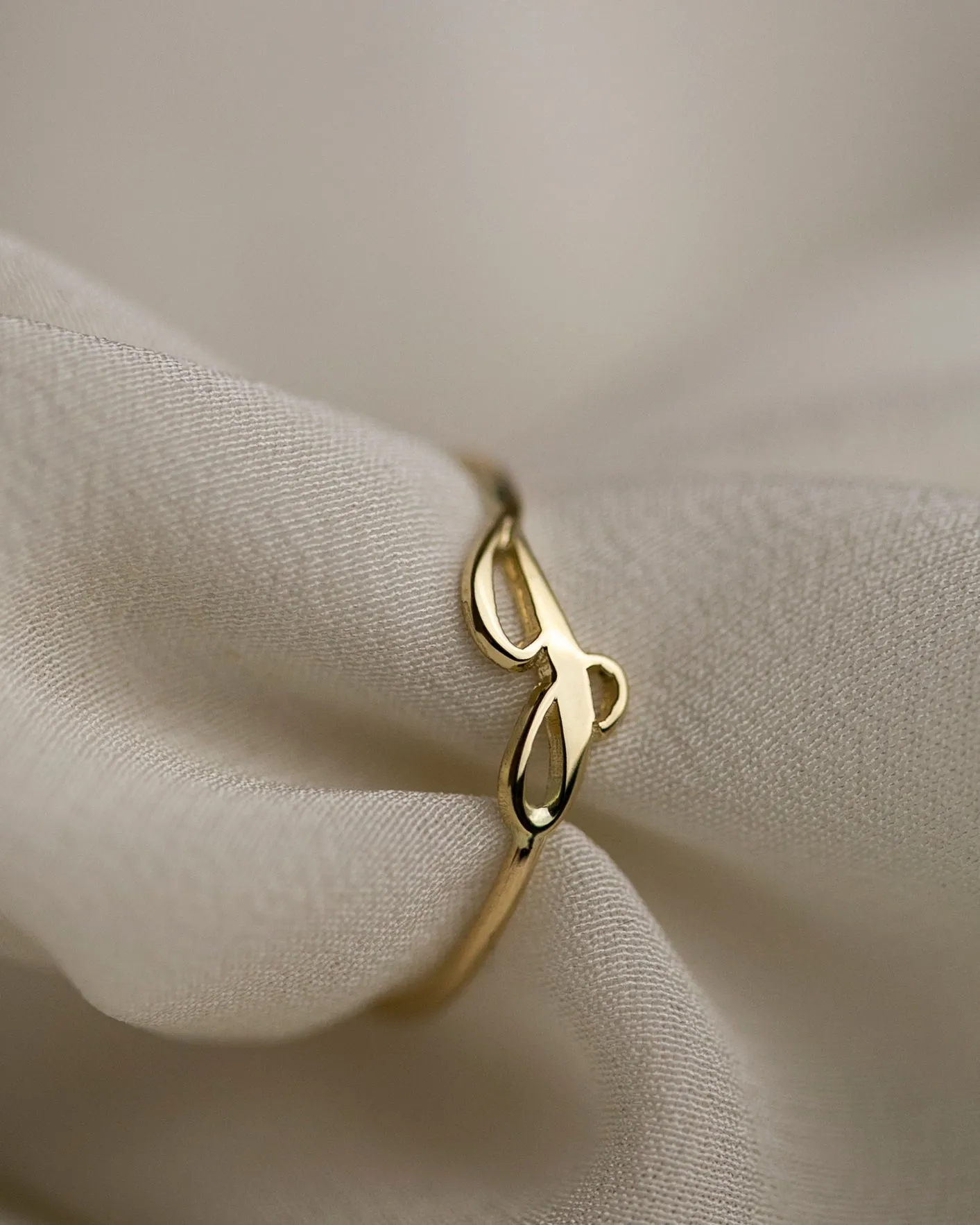 14k Cursive Letter Ring