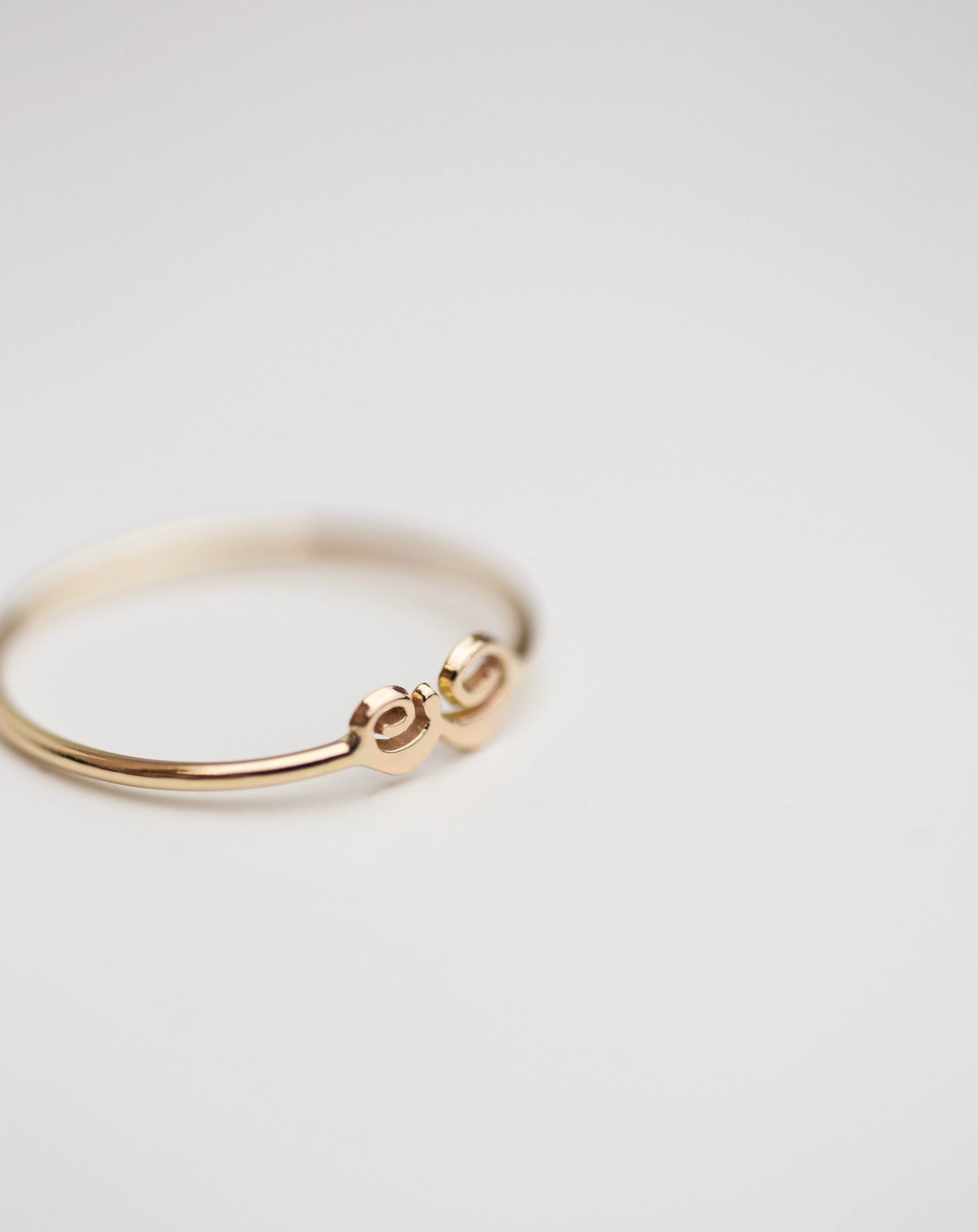14k Cursive Letter Ring