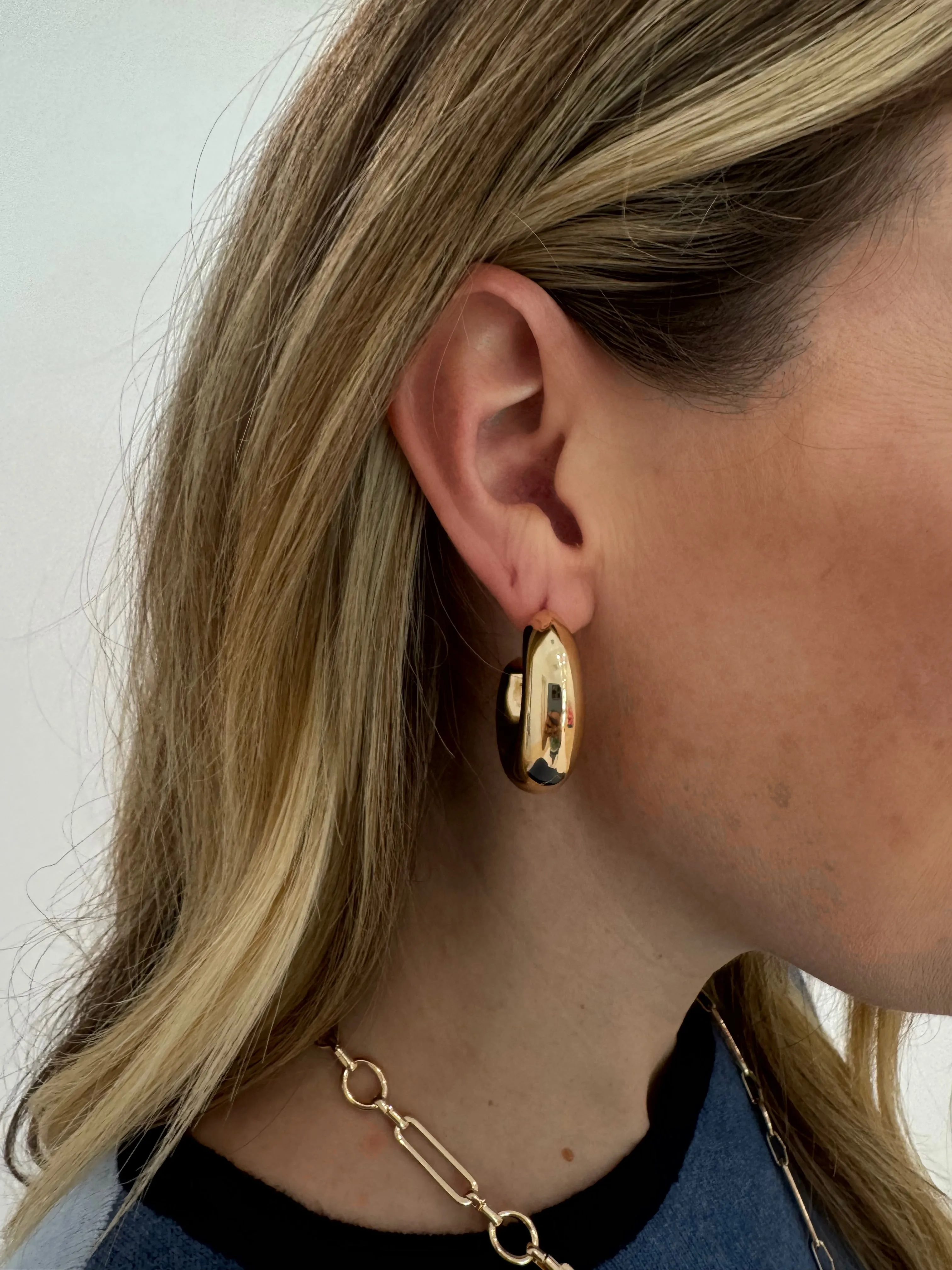 Cali C Shape Chunky Hoop Earrings
