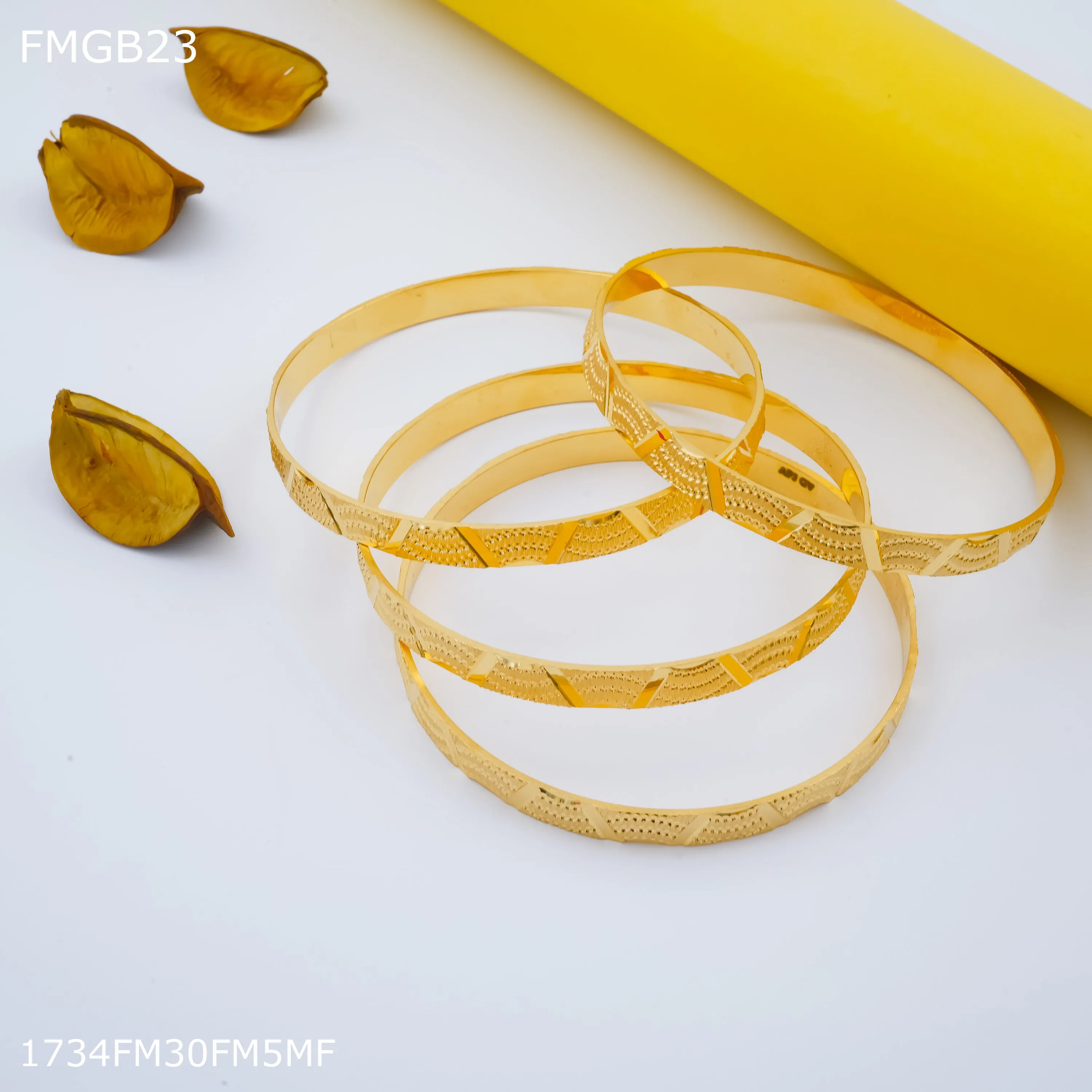 Freemen 1mg Four pic gold Bangles For Women - FWGB023